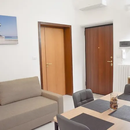 Your Home, In The Center Of Apartman